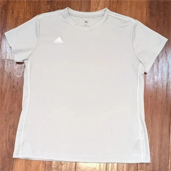 Adidas Women's Tech T-Shirt, Size XL - Picture 3 of 9
